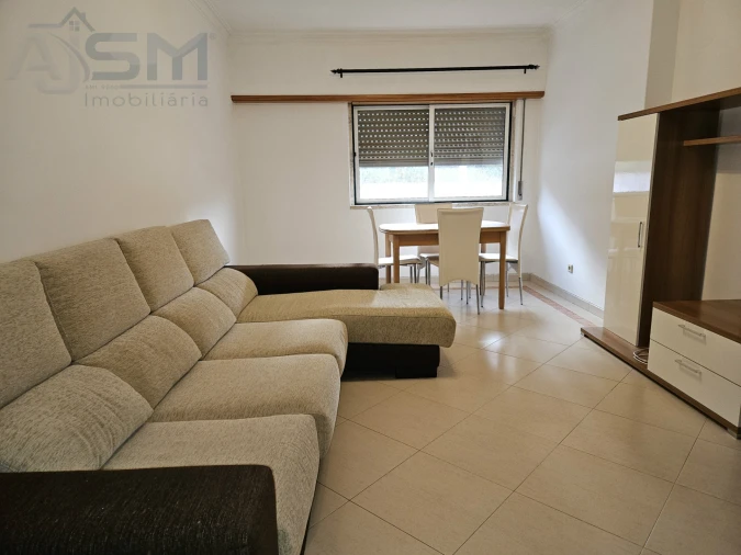 Apartamento T1 para Arrendamento em Cacém e São Marcos Foto 3