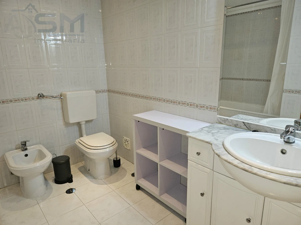 Apartamento T1 para Arrendamento em Cacém e São Marcos Foto 22