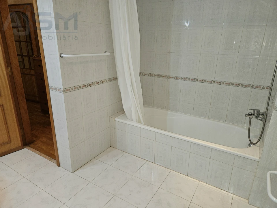 Apartamento T1 para Arrendamento em Cacém e São Marcos Foto 21