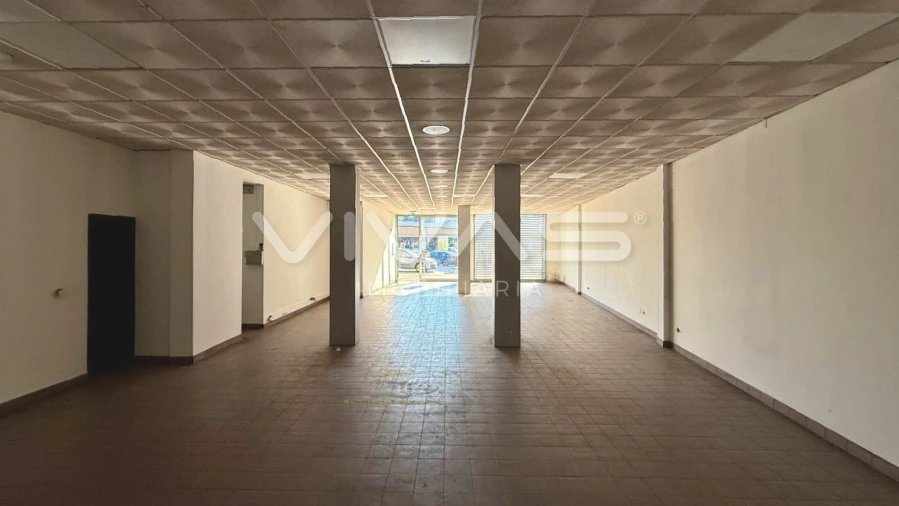 Loja para Arrendamento em Vila Verde e Barbudo Foto 6