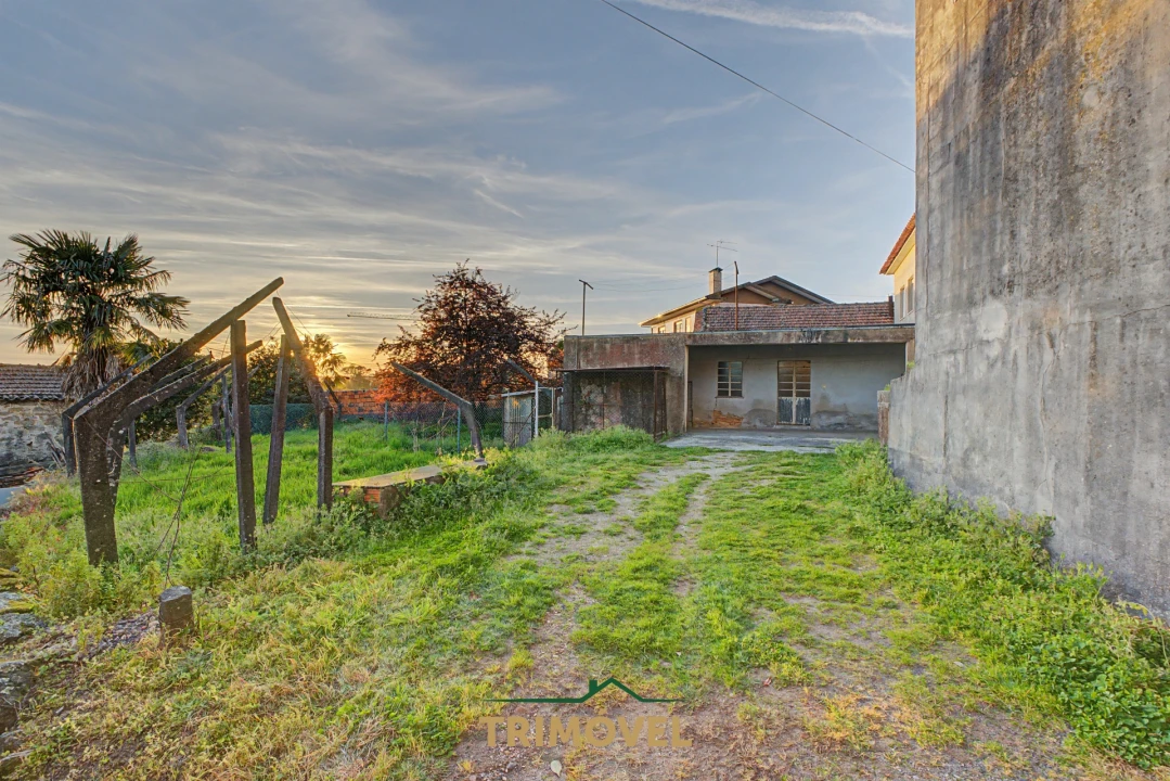 Moradia T3 para Venda em São Roque Foto 22