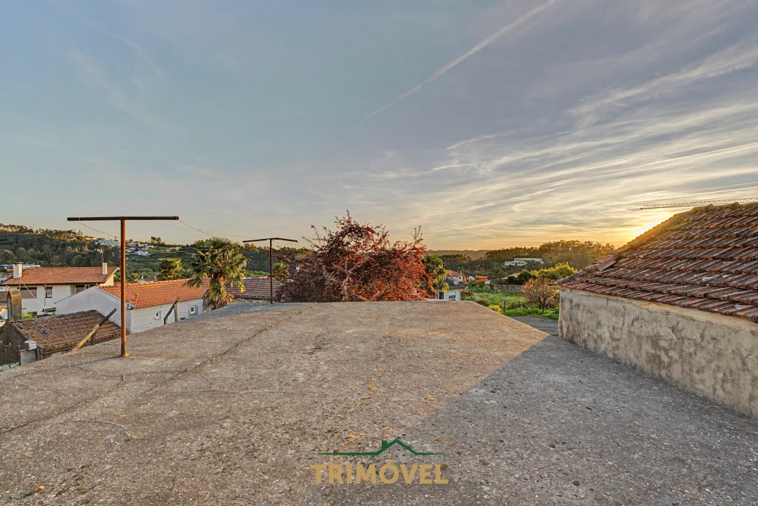 Moradia T3 para Venda em São Roque Foto 24