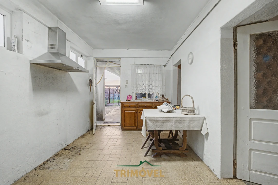 Moradia T3 para Venda em São Roque Foto 17