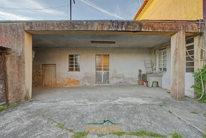 Moradia T3 para Venda em São Roque