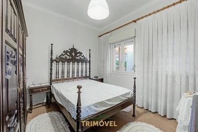 Moradia T3 para Venda em São Roque