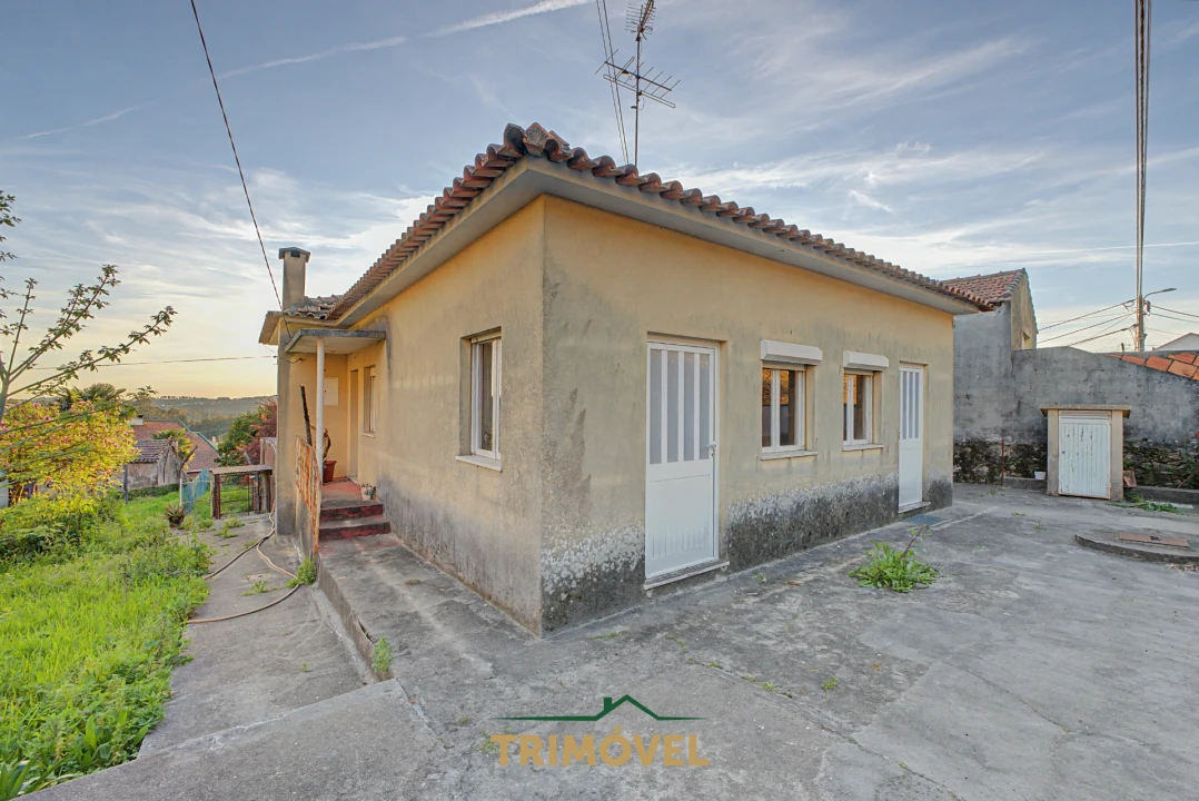 Moradia T3 para Venda em São Roque Foto 1