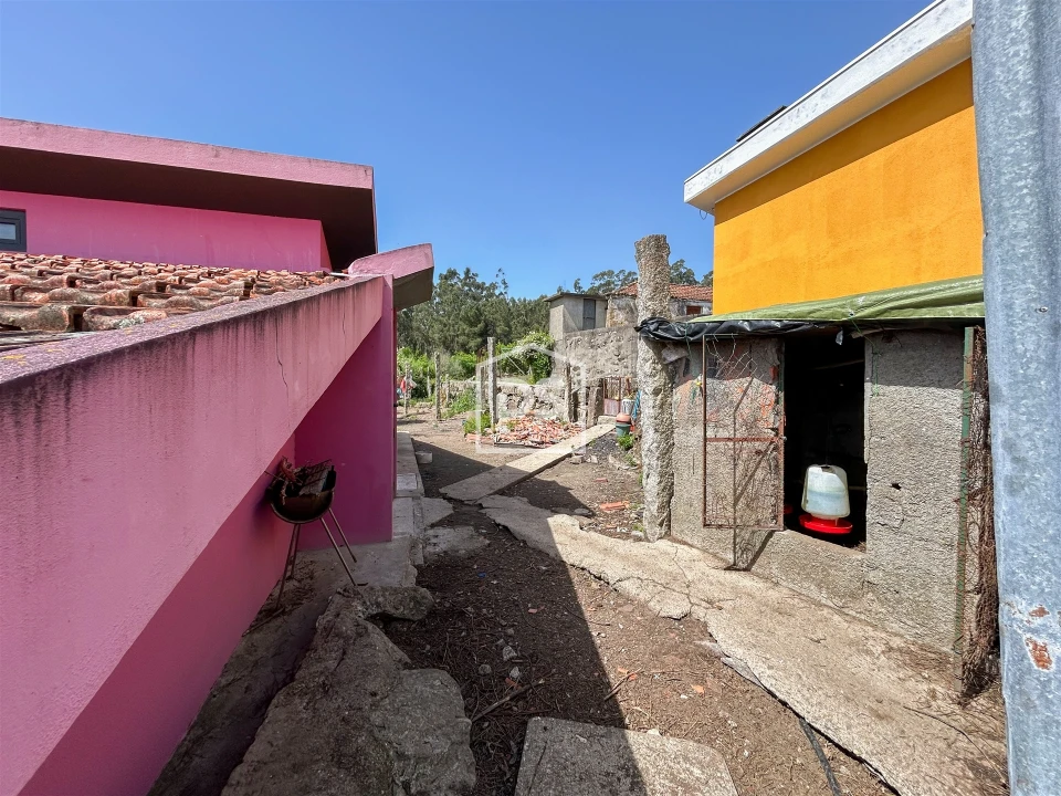 Moradia T3 para Venda em Alpendorada, Várzea e Torrão Foto 5