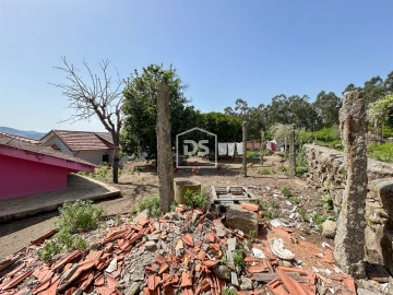 Moradia T3 para Venda em Alpendorada, Várzea e Torrão