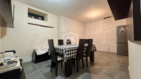 Moradia T3 para Venda em Alpendorada, Várzea e Torrão