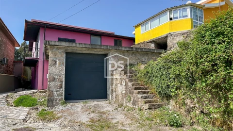 Moradia T3 para Venda em Alpendorada, Várzea e Torrão