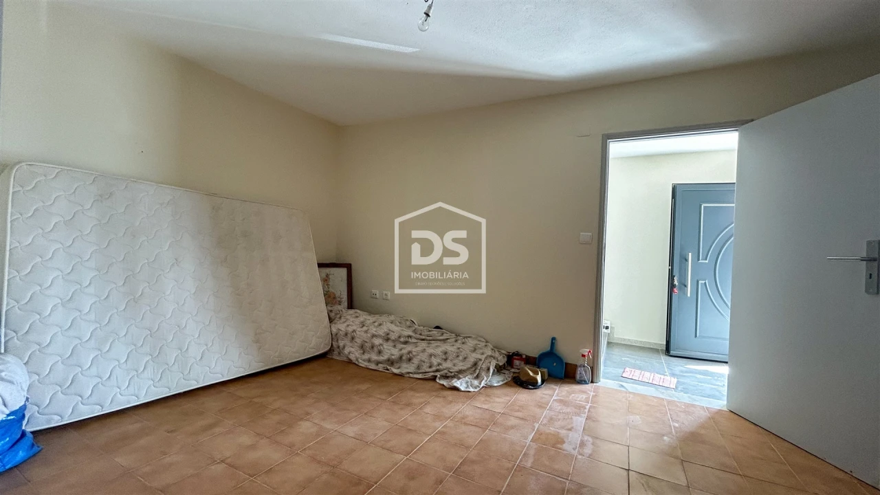 Moradia T3 para Venda em Alpendorada, Várzea e Torrão Foto 19