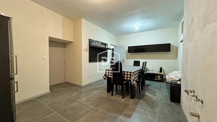 Moradia T3 para Venda em Alpendorada, Várzea e Torrão Foto 11