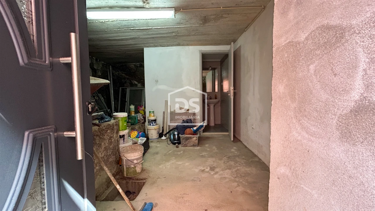 Moradia T3 para Venda em Alpendorada, Várzea e Torrão Foto 18