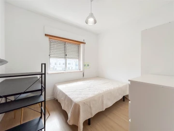 Apartamento T5 para Venda em Castelo Branco