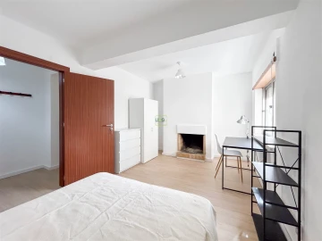 Apartamento T5 para Venda em Castelo Branco