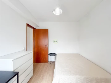 Apartamento T5 para Venda em Castelo Branco
