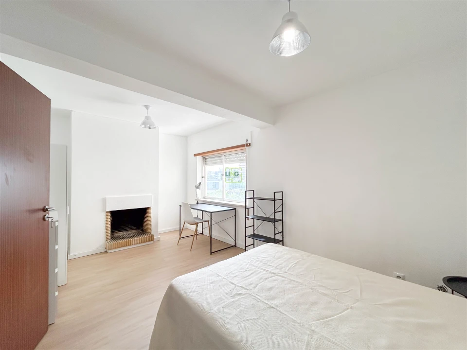 Apartamento T5 para Venda em Castelo Branco Foto 2