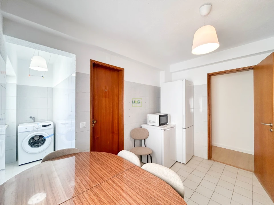 Apartamento T5 para Venda em Castelo Branco Foto 8