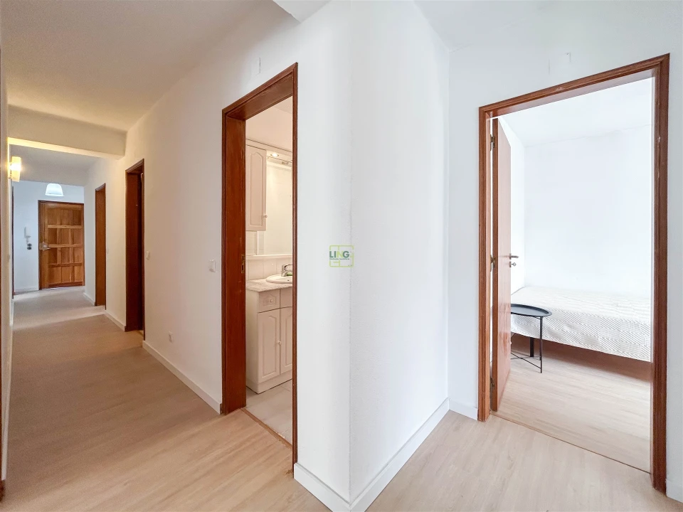 Apartamento T5 para Venda em Castelo Branco Foto 18