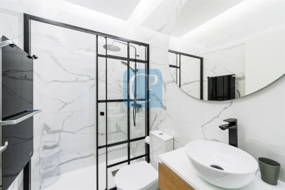 Apartamento T1 para Arrendamento em Campanhã