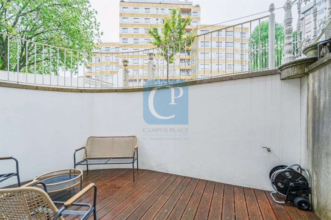 Apartamento T1 para Arrendamento em Campanhã Foto 14