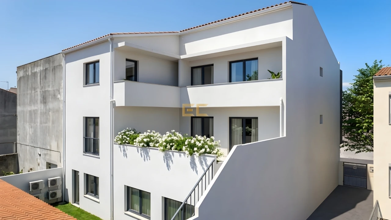 Apartamento T0 para Venda em Buarcos Foto 6