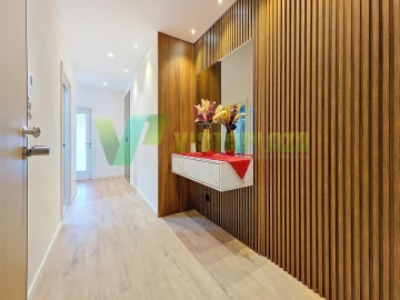 Apartamento T4 para Venda em Portimão