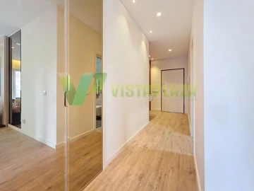 Apartamento T4 para Venda em Portimão