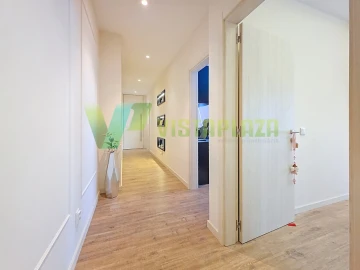 Apartamento T4 para Venda em Portimão