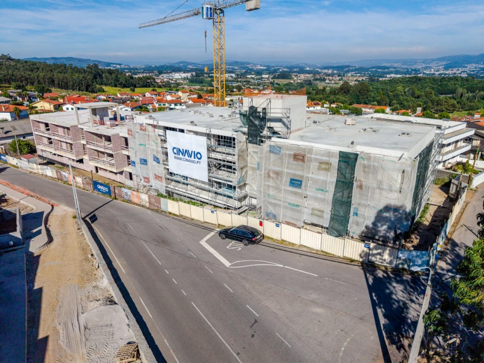 Apartamento T3 para Venda em Vila Nova de Famalicão e Calendário Foto 3