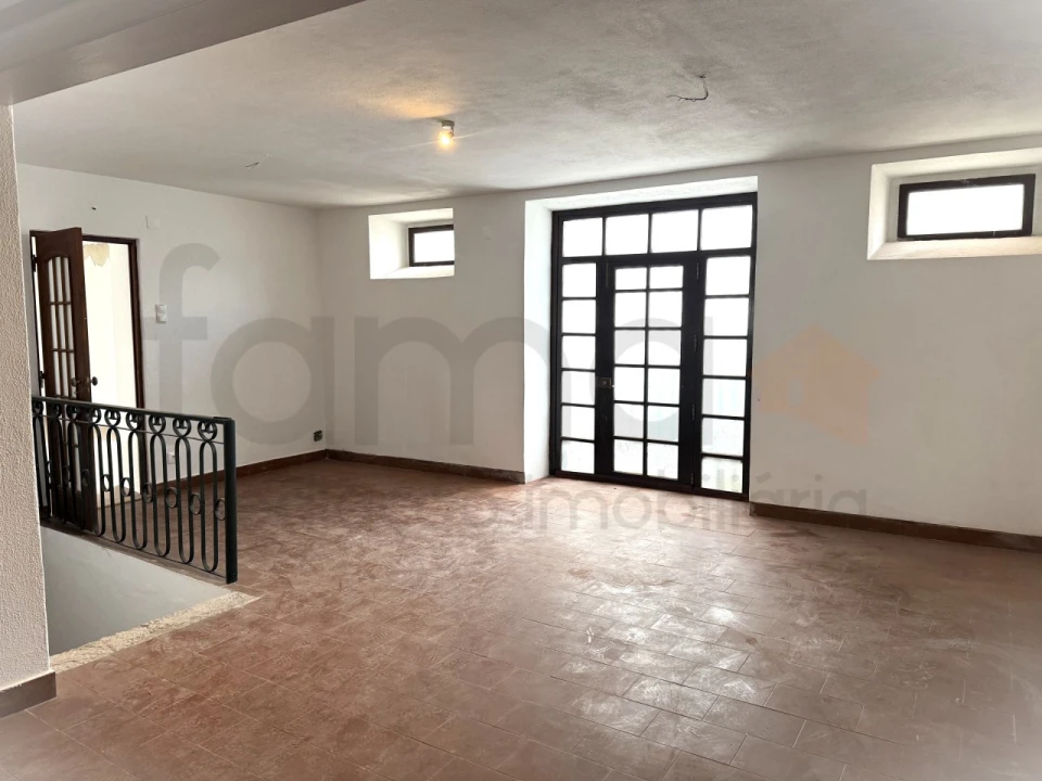 Moradia T3 para Venda em Azeitão (São Lourenço e São Simão) Foto 8