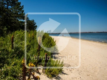 Apartamento T4 para Venda em Gaio-Rosário e Sarilhos Pequenos