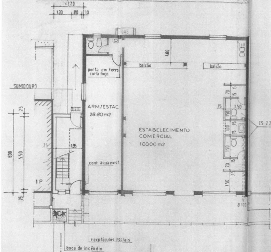 Loja para Venda em Gaio-Rosário e Sarilhos Pequenos Planta 1
