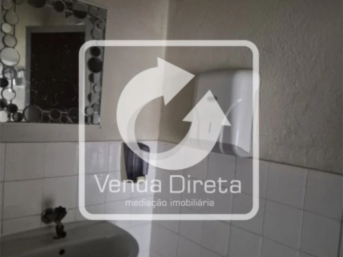 Loja para Venda em Gaio-Rosário e Sarilhos Pequenos Foto 7