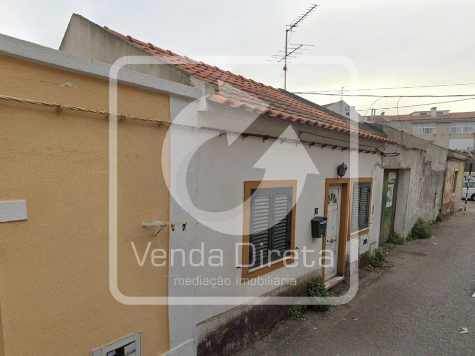 Moradia T1 para Venda em Seixal, Arrentela e Aldeia de Paio Pires Foto 16