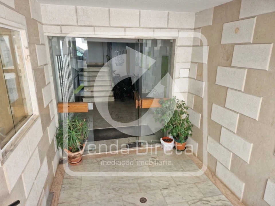 Apartamento T3 para Venda em Costa da Caparica Foto 8