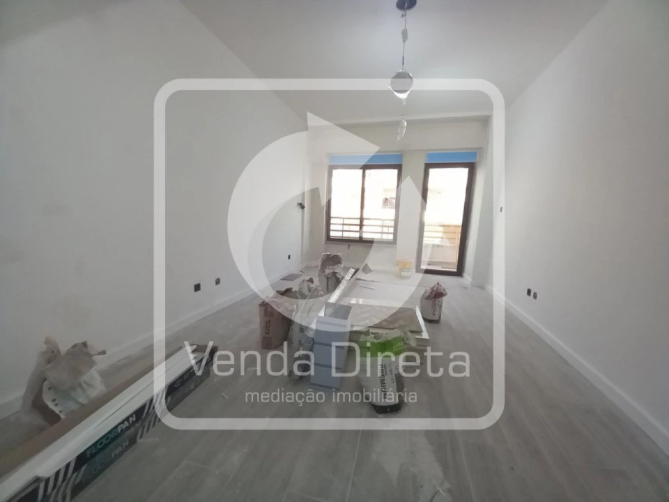 Apartamento T3 para Venda em Costa da Caparica Foto 11