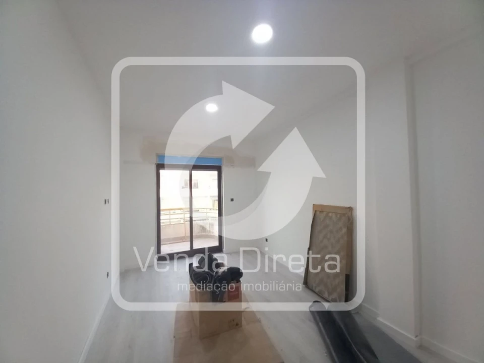 Apartamento T3 para Venda em Costa da Caparica Foto 19