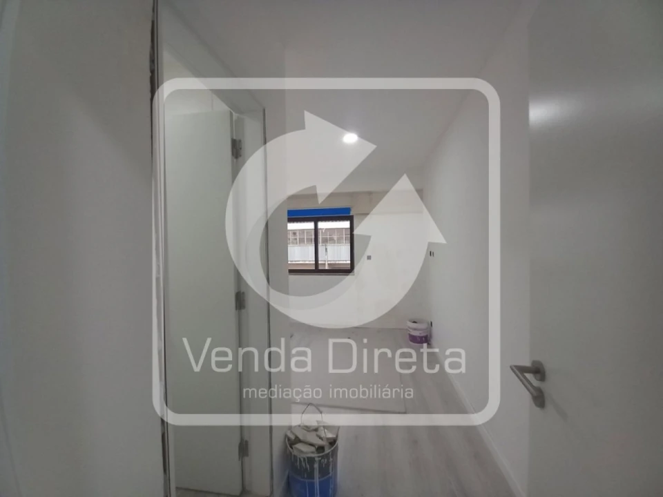 Apartamento T3 para Venda em Costa da Caparica Foto 24