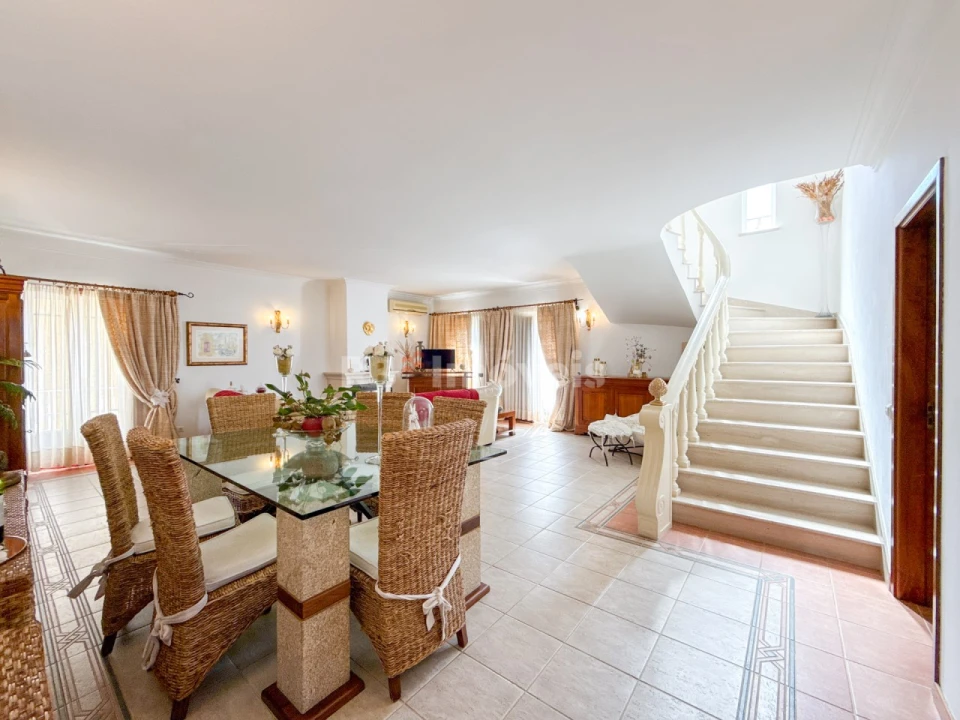 Moradia T4 para Venda em Abrantes (São Vicente e São João) e Alferrarede Foto 1