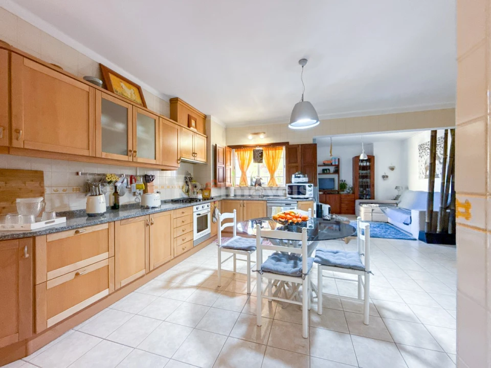 Moradia T4 para Venda em Abrantes (São Vicente e São João) e Alferrarede Foto 2