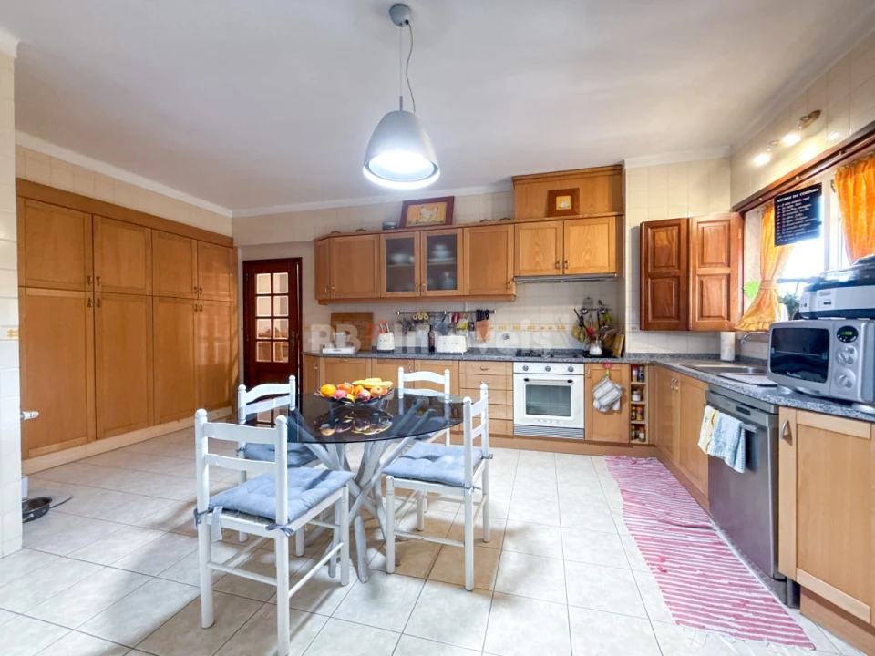 Moradia T4 para Venda em Abrantes (São Vicente e São João) e Alferrarede Foto 19