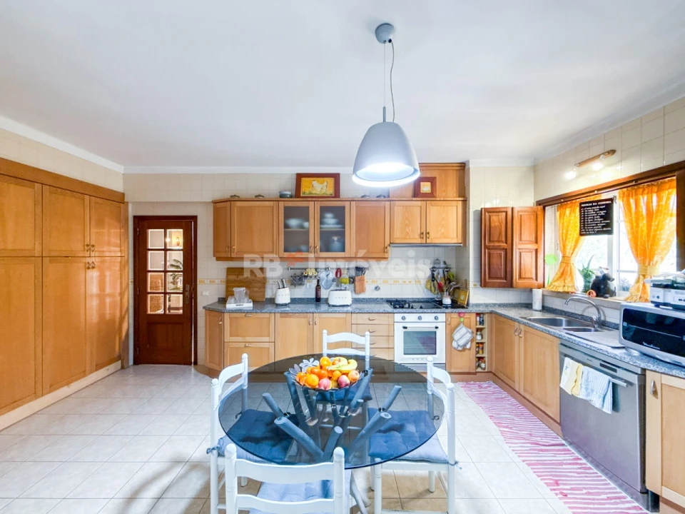 Moradia T4 para Venda em Abrantes (São Vicente e São João) e Alferrarede Foto 23