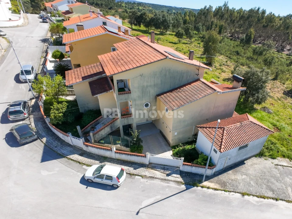 Moradia T4 para Venda em Abrantes (São Vicente e São João) e Alferrarede Foto 70