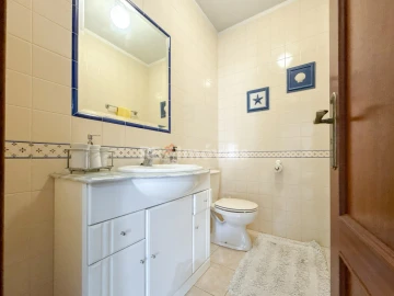 Moradia T4 para Venda em Abrantes (São Vicente e São João) e Alferrarede