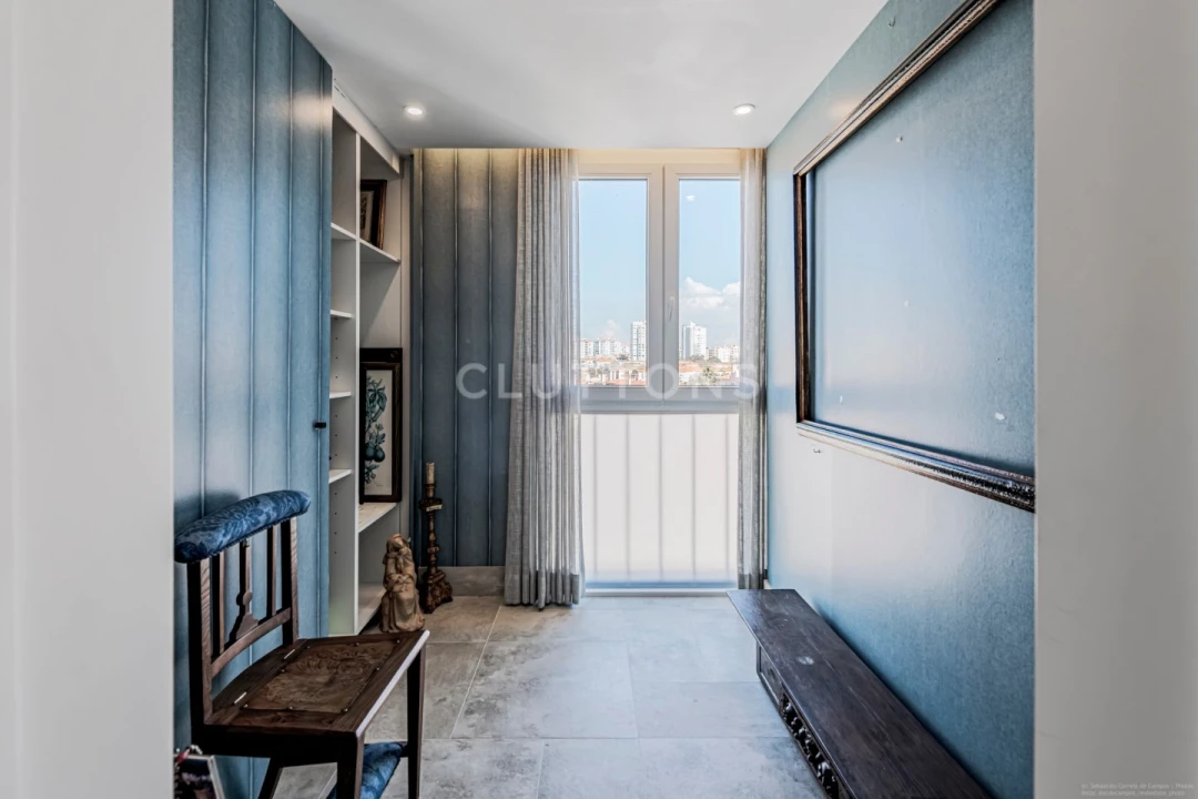 Apartamento T4 para Venda em Carcavelos e Parede Foto 13