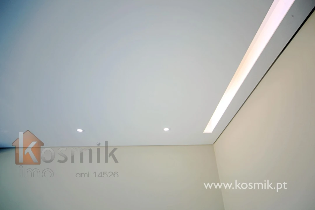 Apartamento T2 para Arrendamento em Póvoa de Santo Adrião e Olival Basto Foto 29