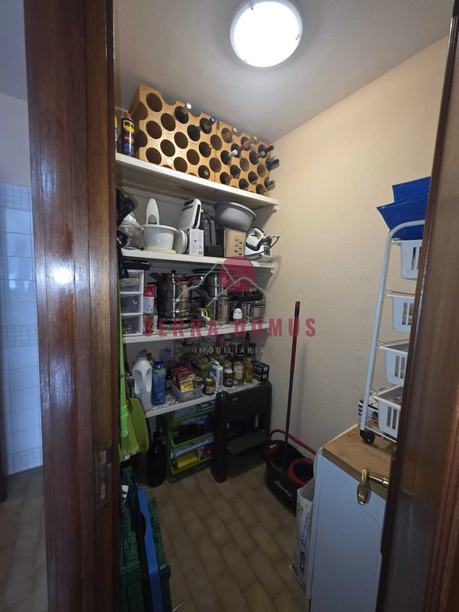 Apartamento T3 para Venda em Estômbar e Parchal Foto 20