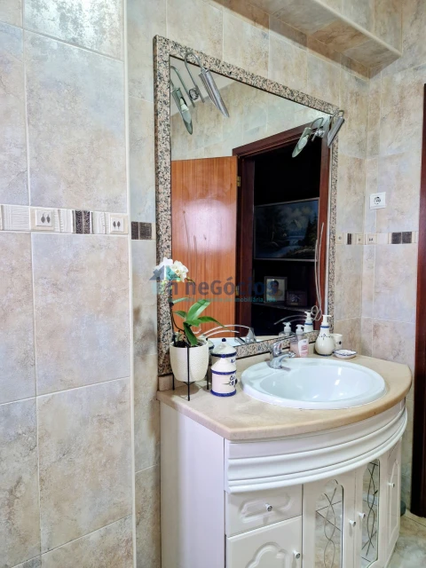 Moradia T3 para Venda em Nogueira do Cravo e Pindelo