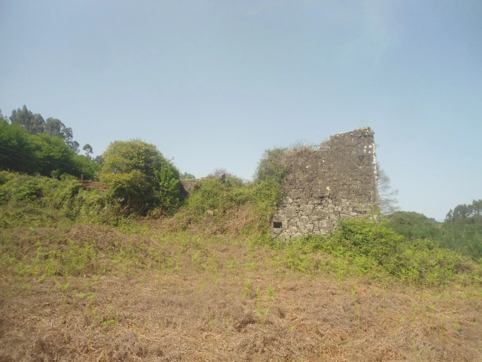 Moradia T0 para Venda em Sapardos Foto 8